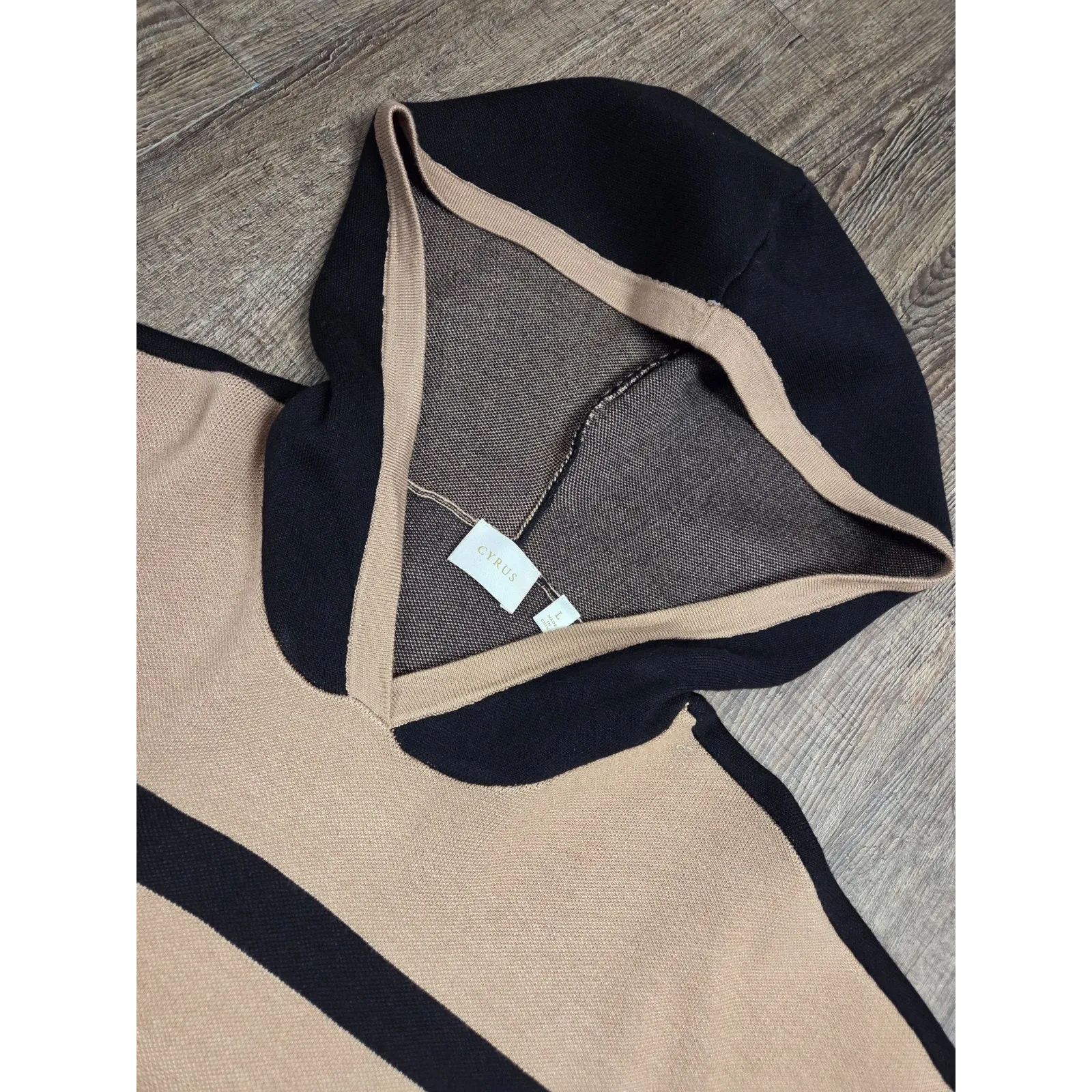 Cyrus Dark Beige Black Stripe Hooded Sweater Pullover Size Large - Image 2