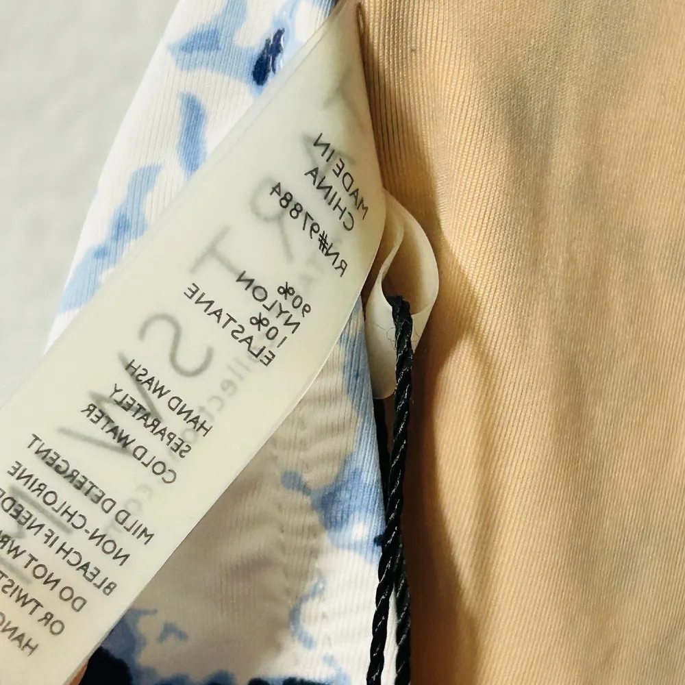 NEW Tart Swim Blue Marbled Print Halter Plunge One Piece Swimsuit Size Medium - Image 7