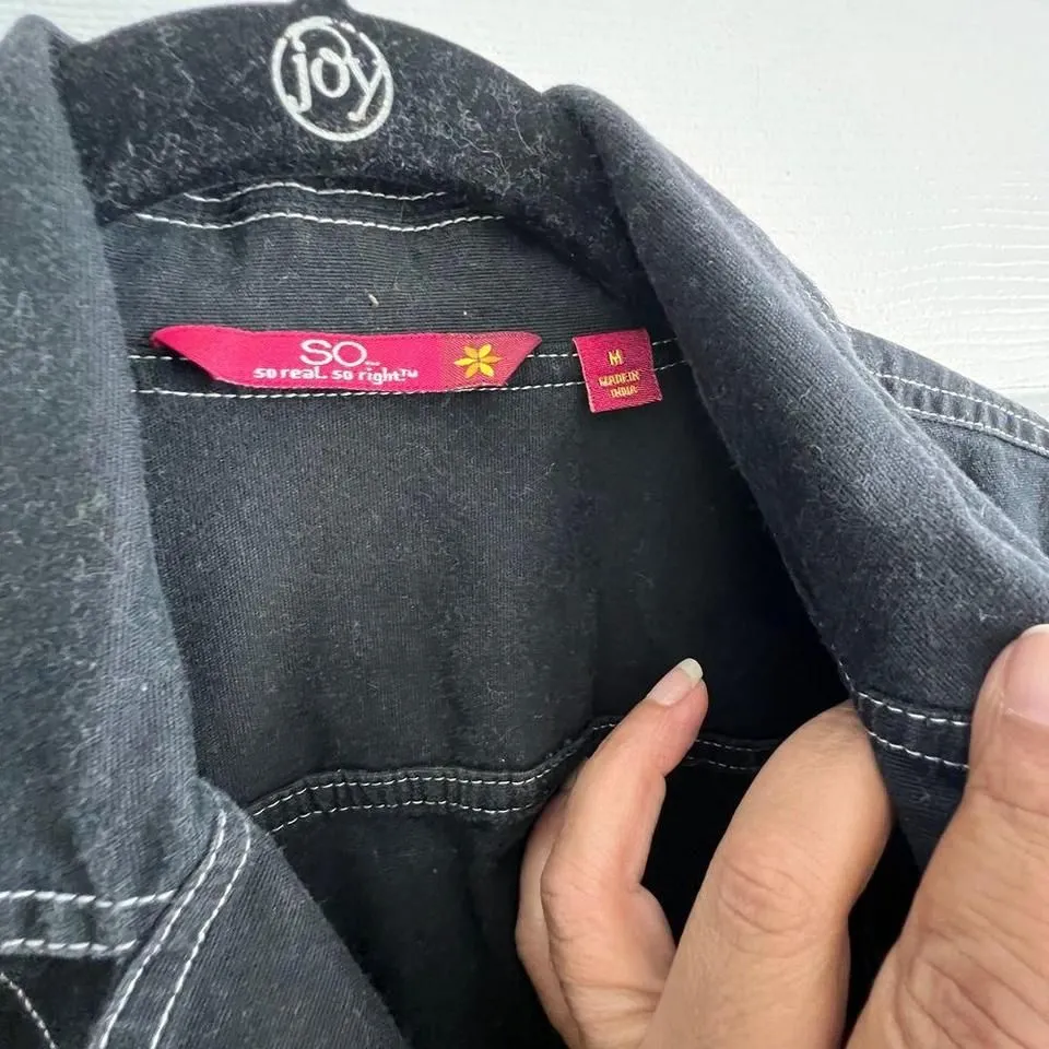 SO‎ cropped black jacket Size M - Image 3