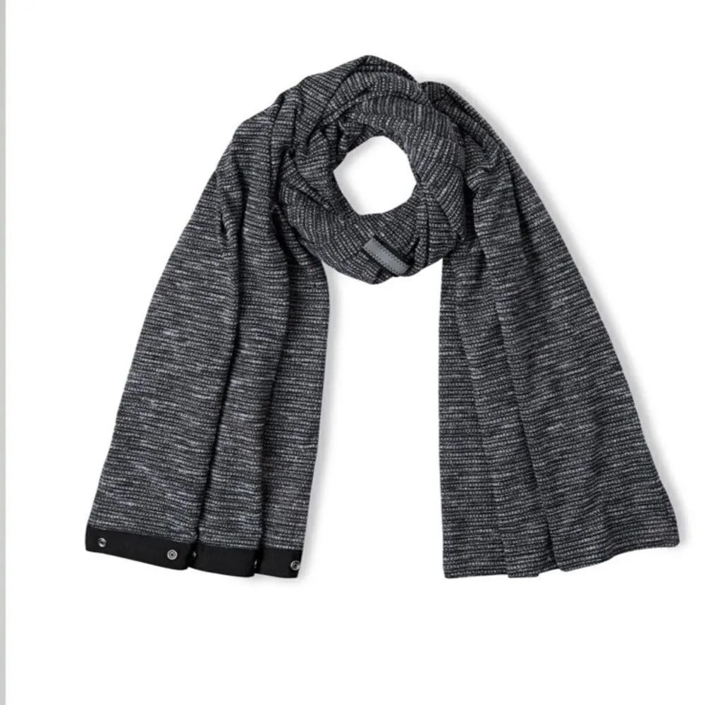 Lululemon Vinyasa Scarf
Coco Pique Black White - Image 4
