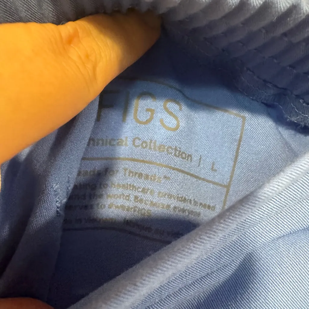 Figs Cargo Pants in Medium Light Blue - Image 4