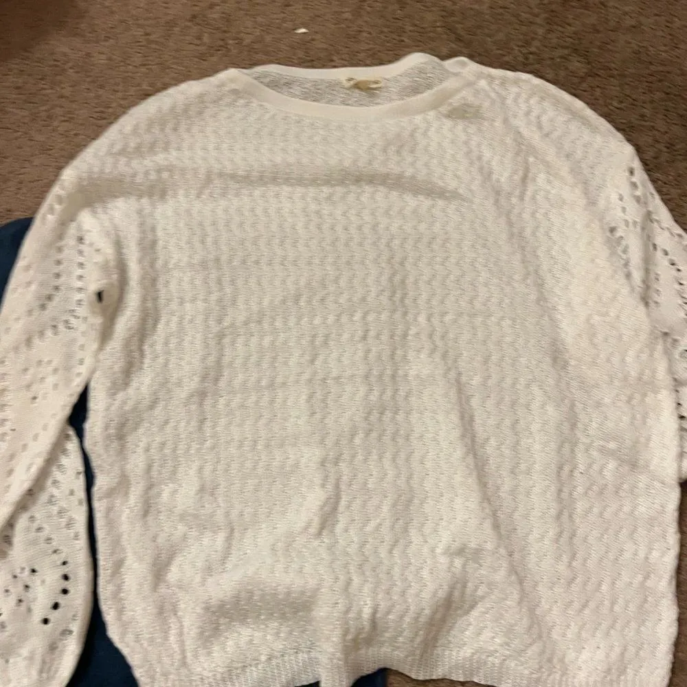 Main Strip  white blouse M - Image 3