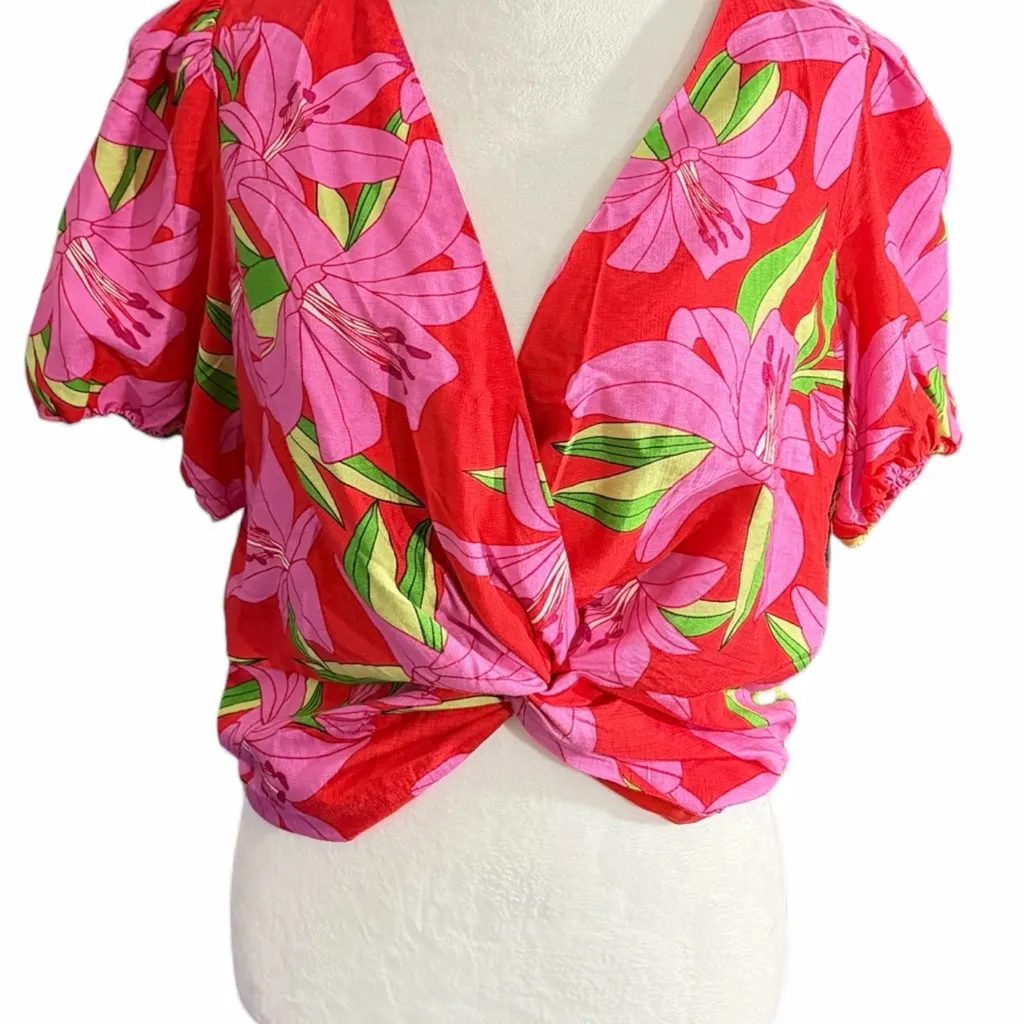 Lulumari boho floral tropical twist-front crop top Size XL - Image 2