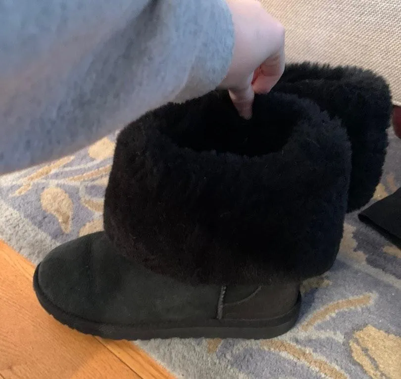 UGG Black Tall - Image 3