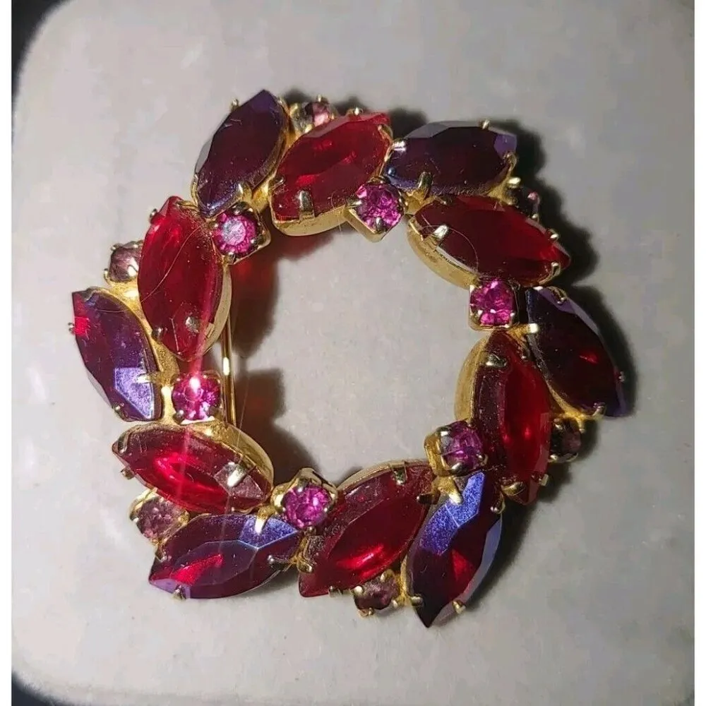 Juliana D&E Brooch Red Marquise Cut Rhinestones Vintage - Image 7