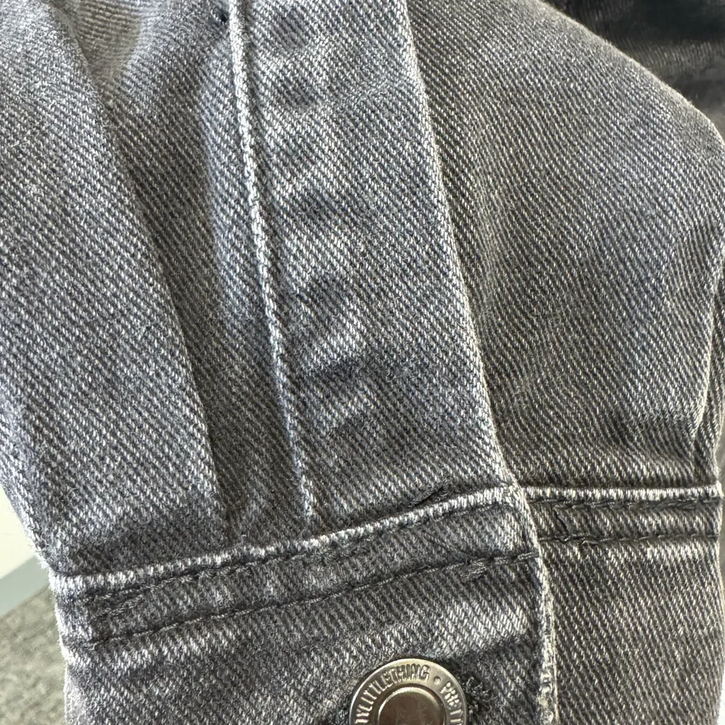 Pretty Little Thing Denim Jacket size 6 - Image 8