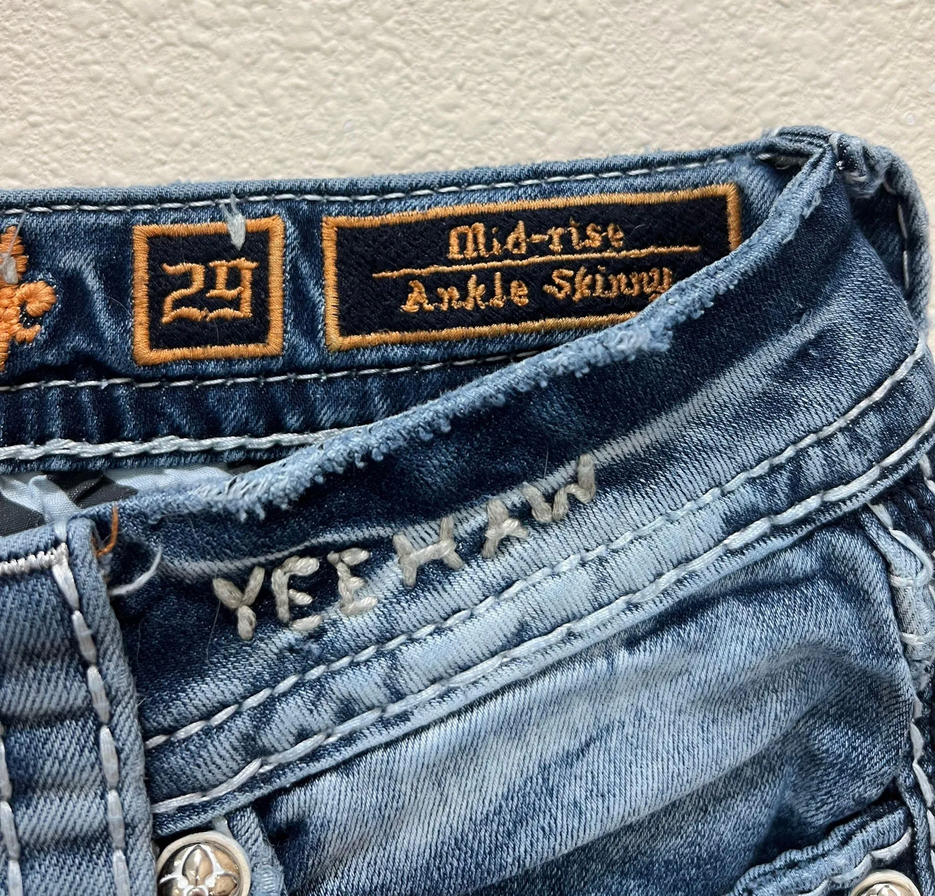 Mid Rise Ankle Skinny - Image 3