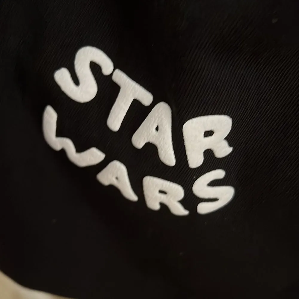 Baby Yoda Grogu Disney Spirit Jersey size large - Image 6