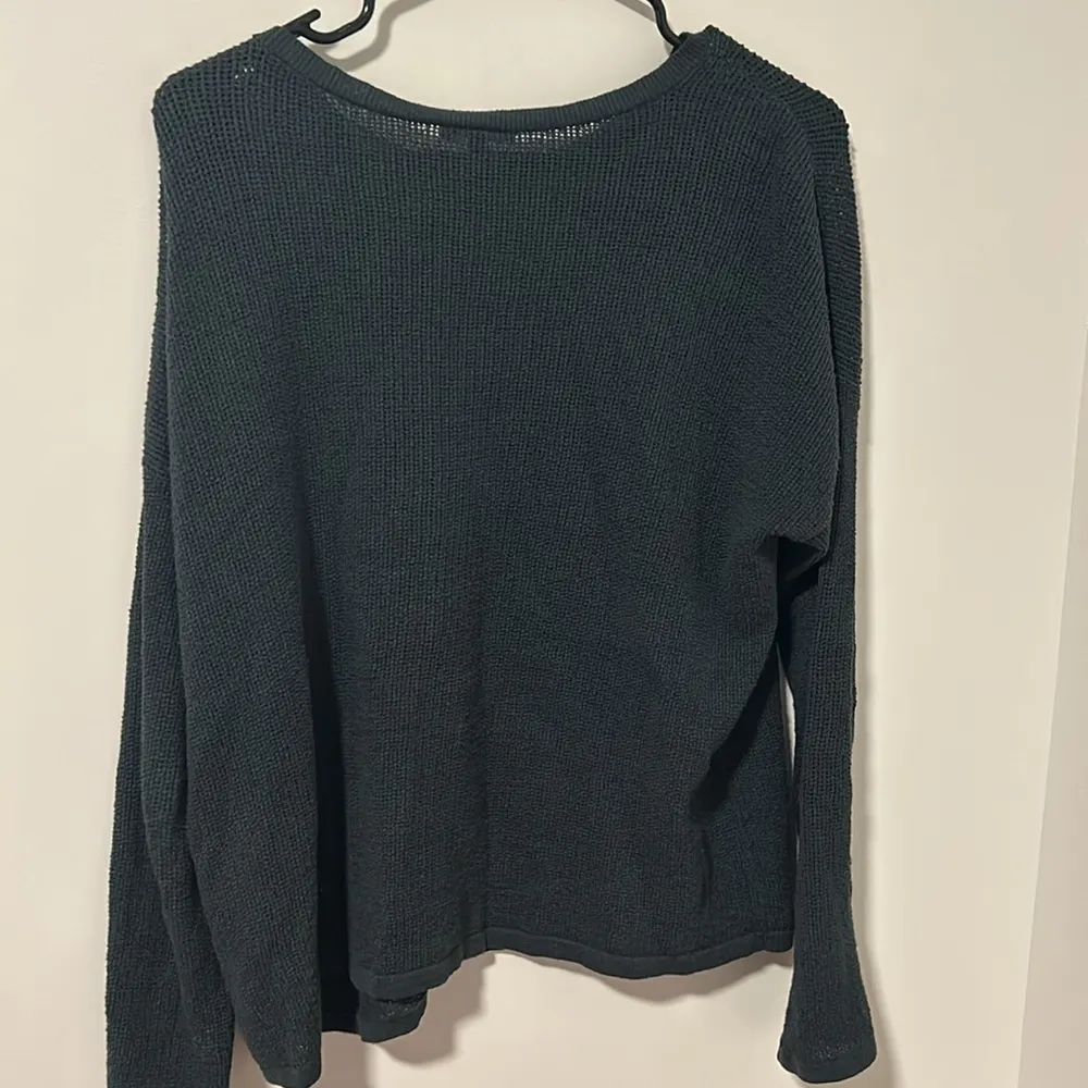 Eileen Fisher 87% Linen Lightweight Long Sleeve Sweater Size Small - Image 3