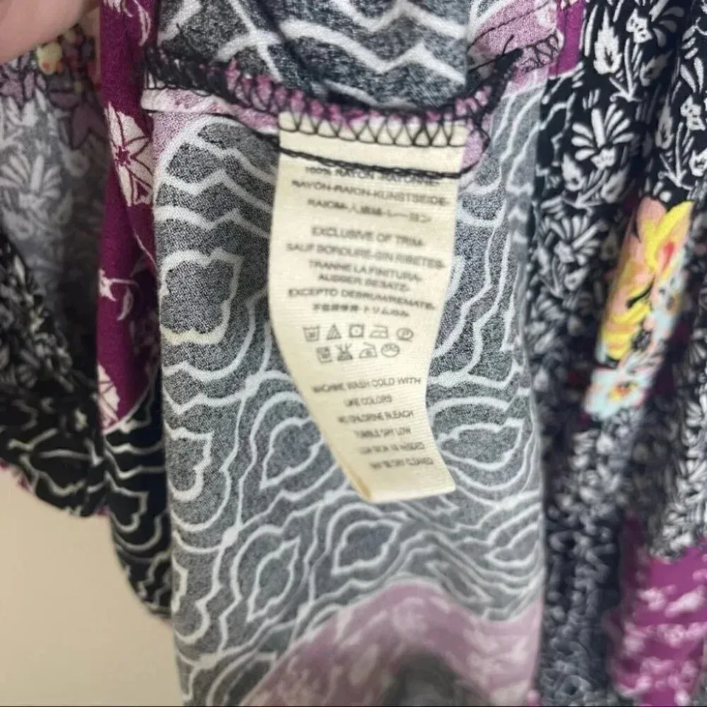 Free People Black Floral Deep V Dream Darlin' Tank Top Size Small - Image 3