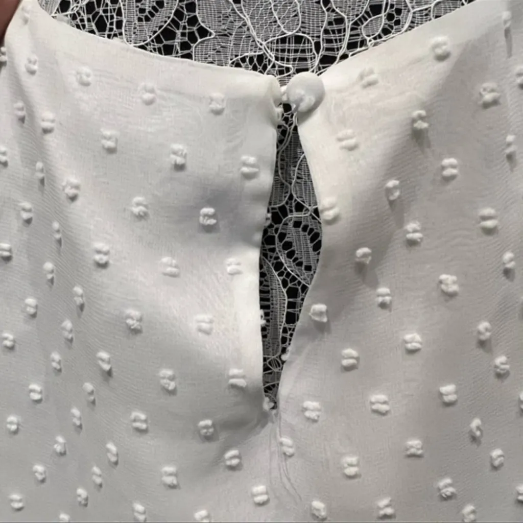 BB Dakota Sleeveless Ruffle Blouse | White | Size Small | NWT - Image 4