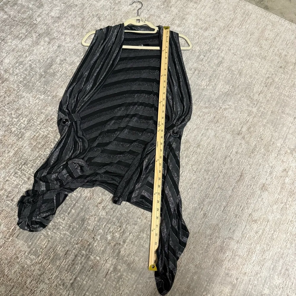 XXI. Brand Y2K Vintage Black and Silver Long Striped Kimono Vest Red Size M - Image 8