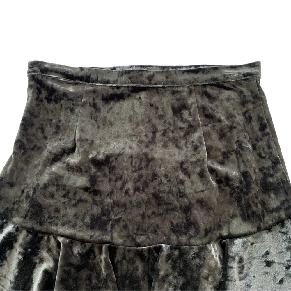 Coco + Jaimeson Silver Gray Crushed Velvet Flounce Mini Skirt Medium - Image 9