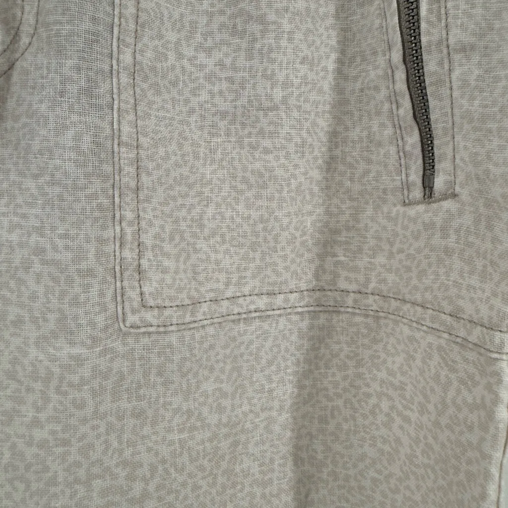 Athleta Cabo Linen Jogger Pants Neutral Cheetah Leopard size 8 - Image 5