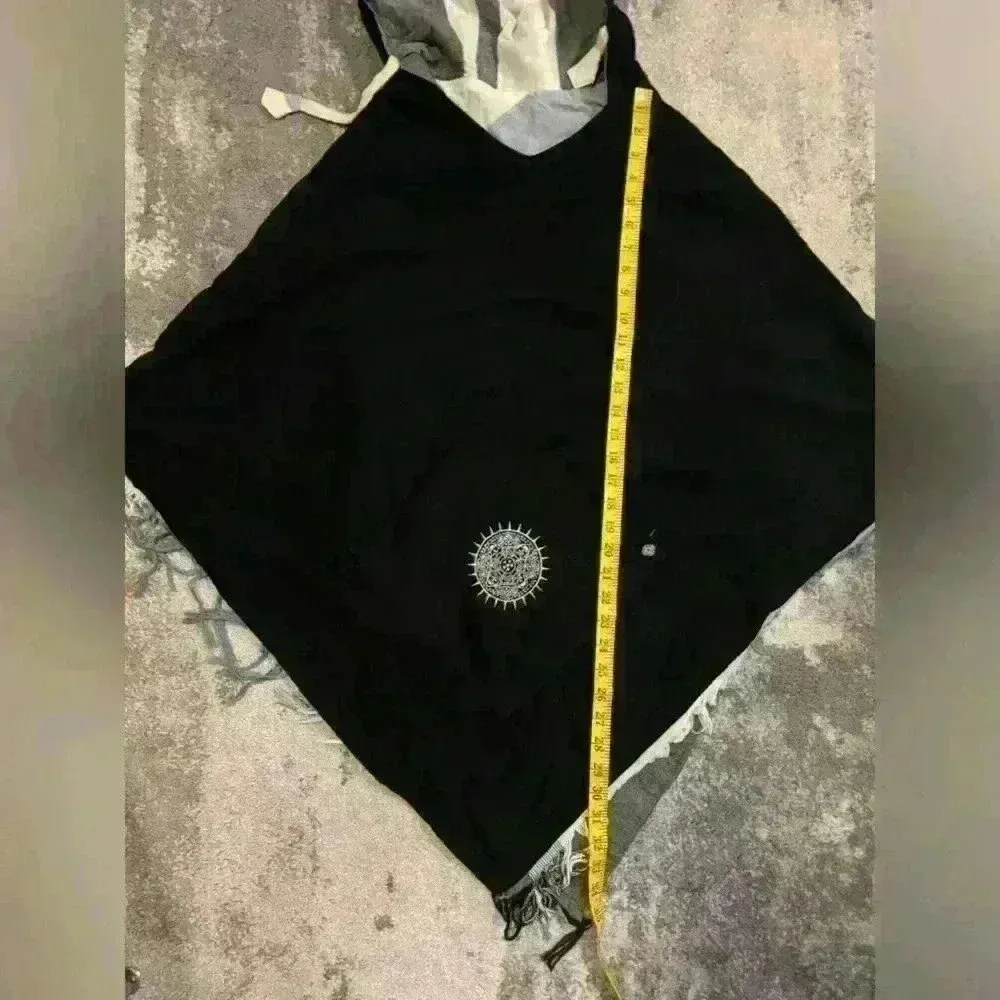 Women’s Reversible Poncho - Image 6