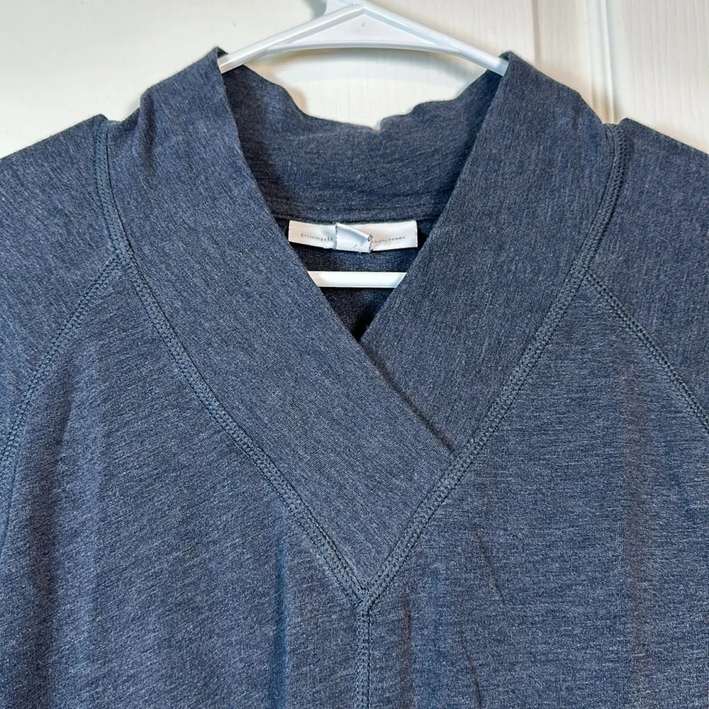 J Jill Blue Affinity French Terry 3/4 Sleeve V-Neck Knit Size Small EUC #0615-OC - Image 4