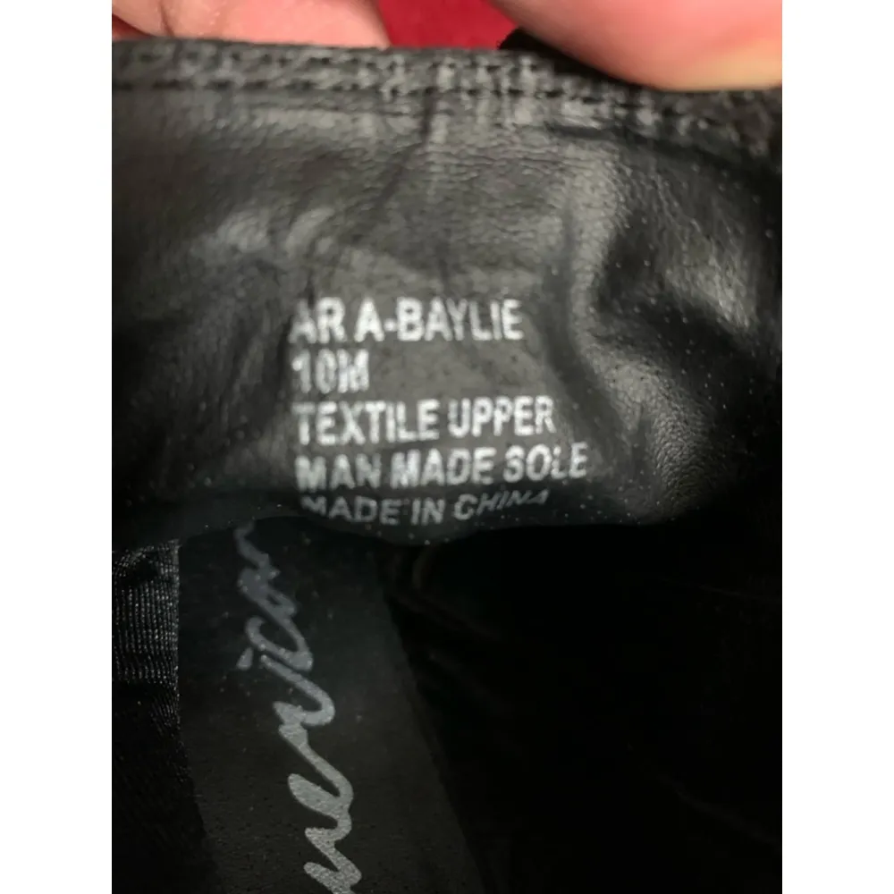 Z03 - American Rag black booties - Image 6