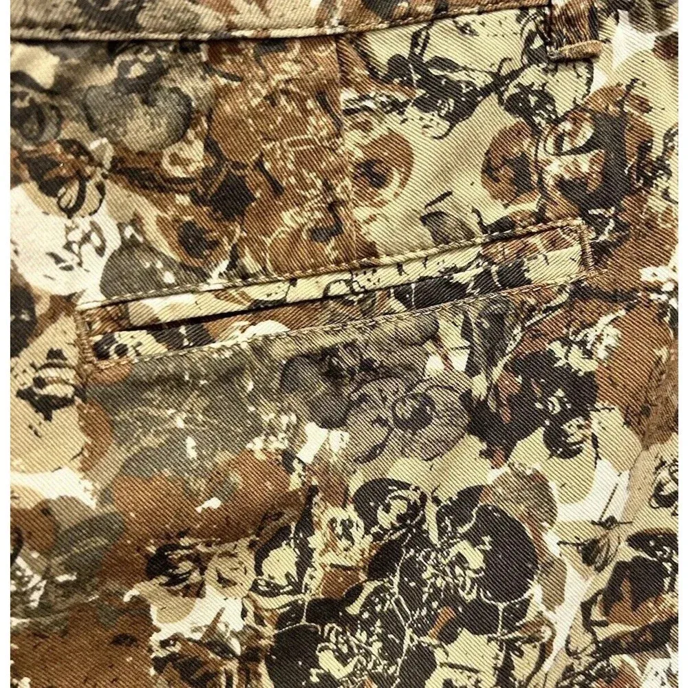 Natural‎ Reflections Women's Chino Shorts Sz 10 Camouflage Low Rise Cotton - Image 5