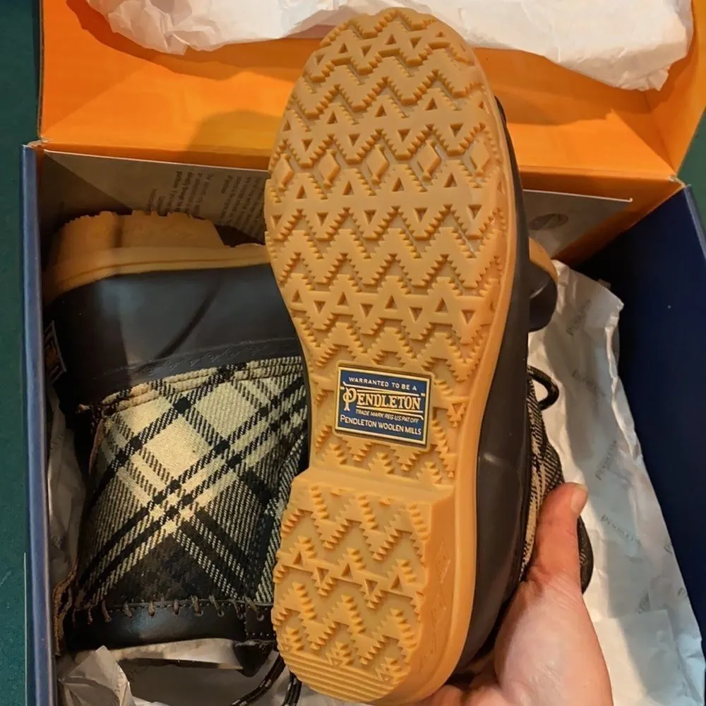 Pendleton  Plaid Duck Boots - Image 5