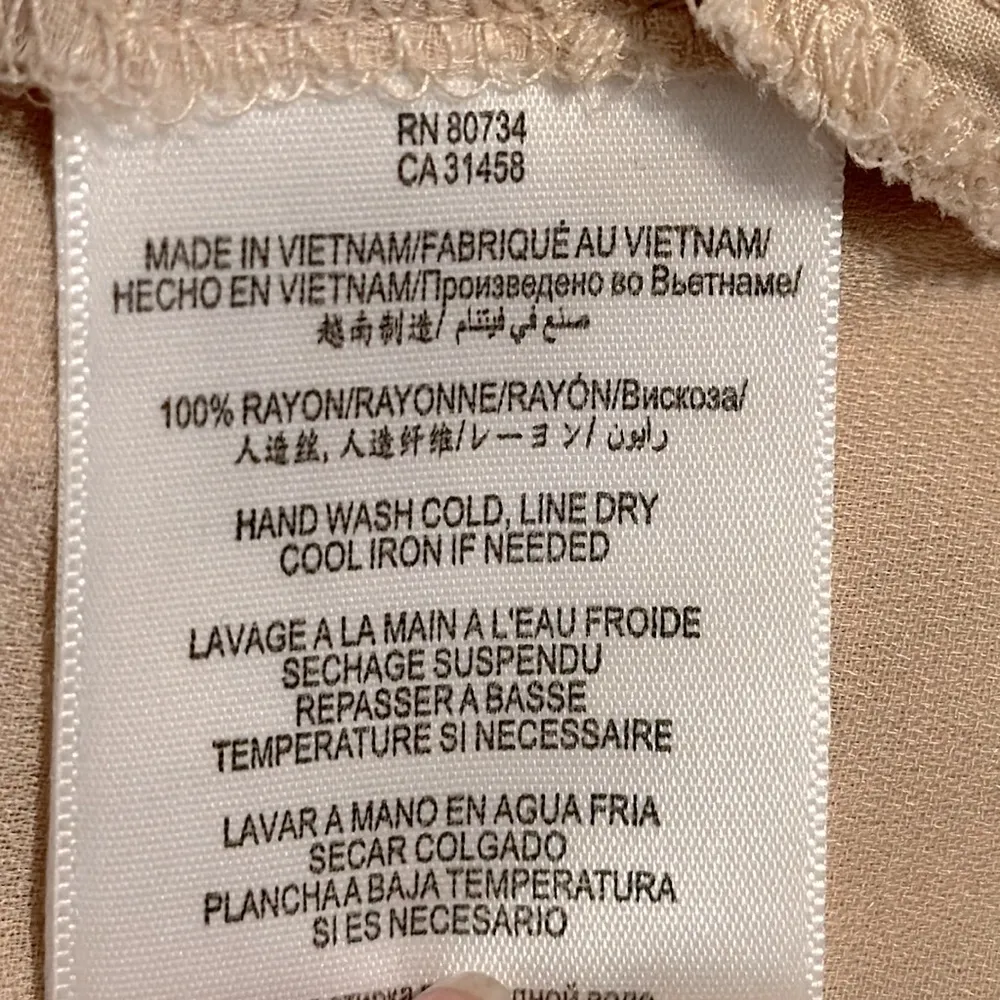 BCBGeneration Sleeveless Dress Light Beige Faux Wrap Size XS TNW6R190 “Cashmere” - Image 10