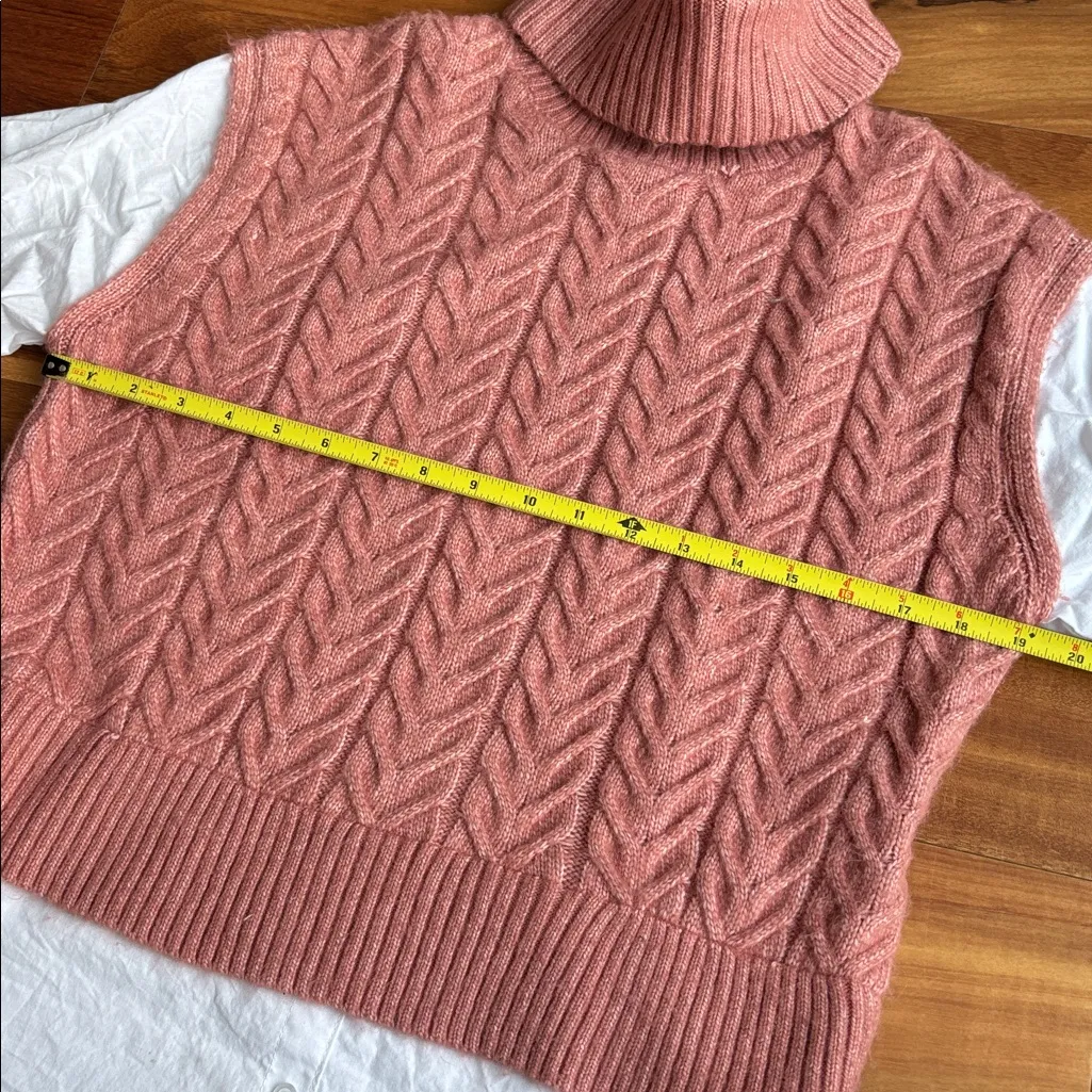 Sincerely Jules mock sweater vest Size M - Image 5