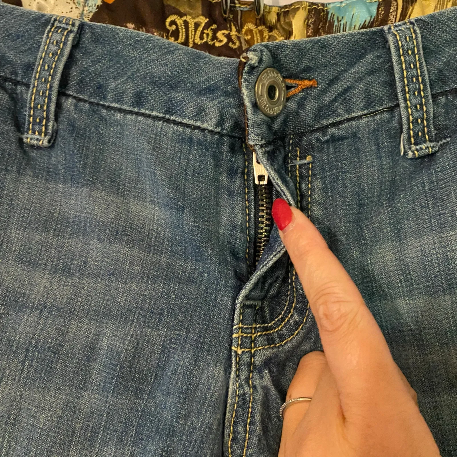 Miss Me Women's size 27 Low Rise Flare Jeans Y2K Bootcut Retro - Image 7