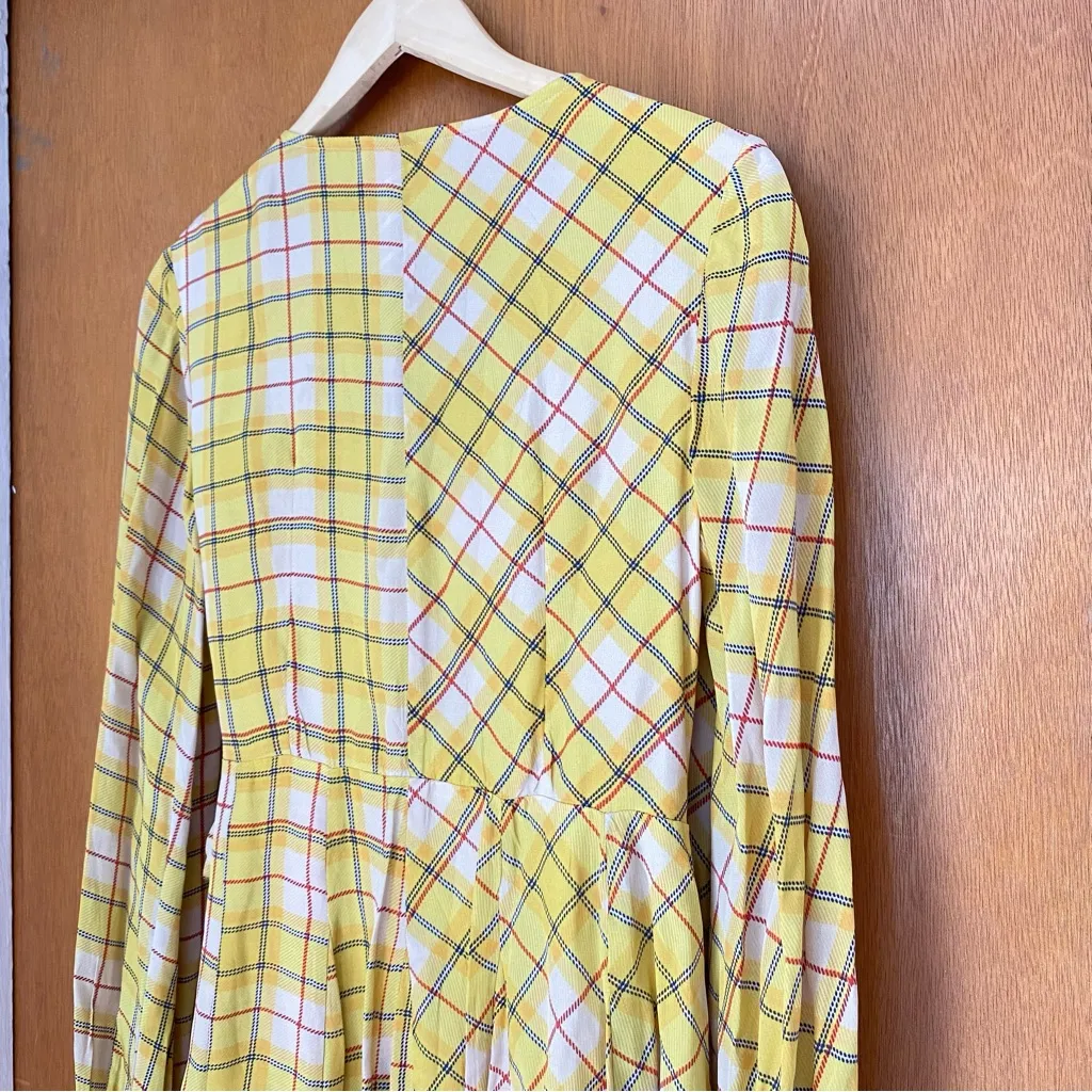 •Rococo Sands Press Rewind mini wrap dress• Size M Yellow Size M - Image 9