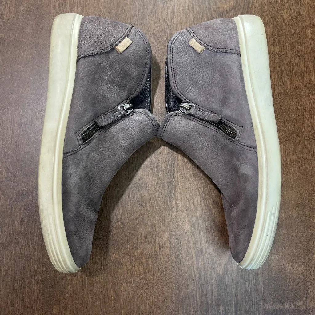 ECCO Soft‎ 7 Low Bootie Women's Size 8 (EU 38) Nubuck Leather Gray Casual Zip - Image 3