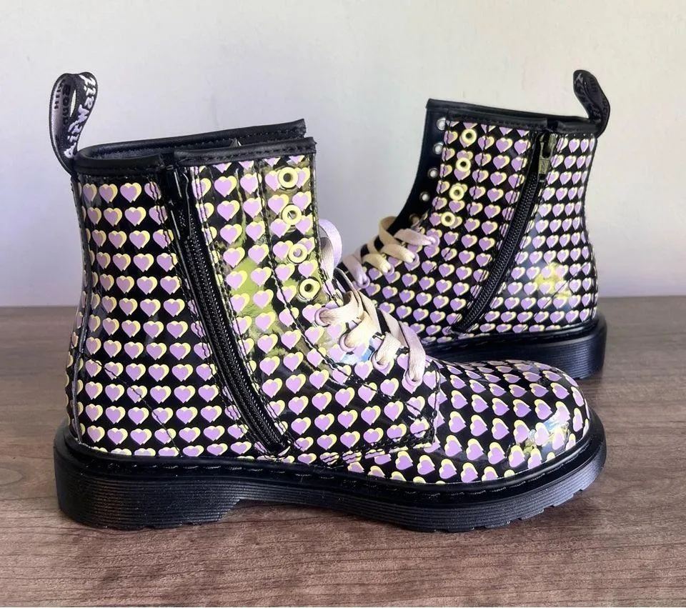 Dr. Martens Junior 1460 Patent Heart Printed Lace Up Boot Size 5 #1101 - Image 7