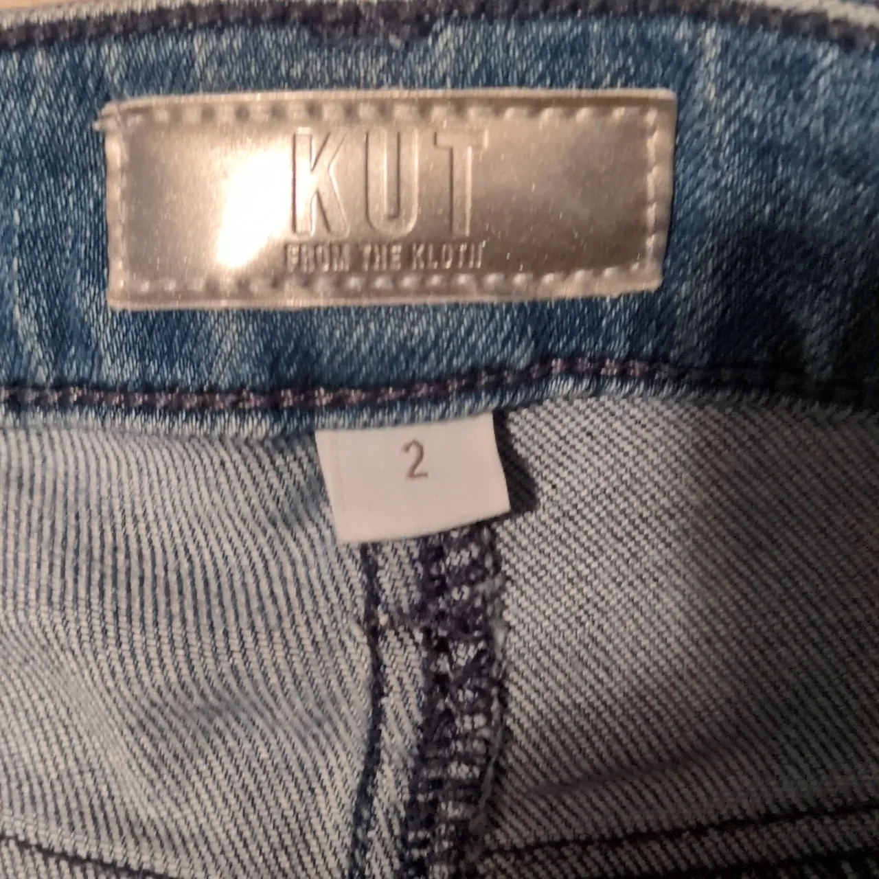 Kut From The Kloth Reese Ankle Straight Leg Jean Size 2 - Image 4