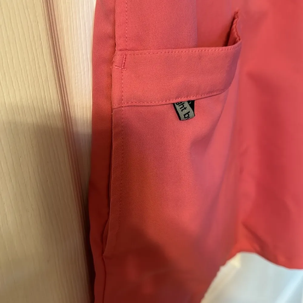 Ladies NWT scrub top Sz L Pink Size L - Image 3