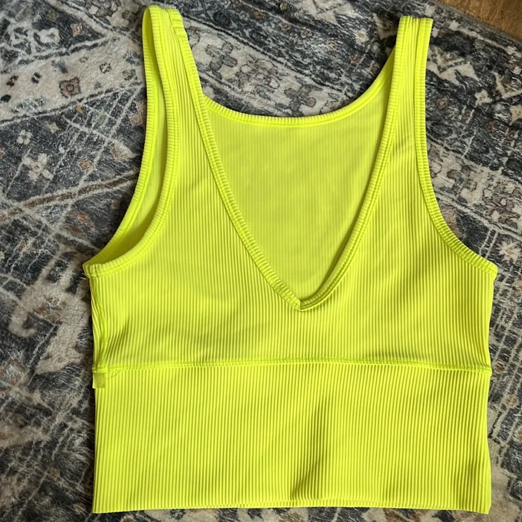 Lululemon Power Pivot Tank Ribbed Crop Reversible Yellow Neon Size Small (4/6) - Image 6