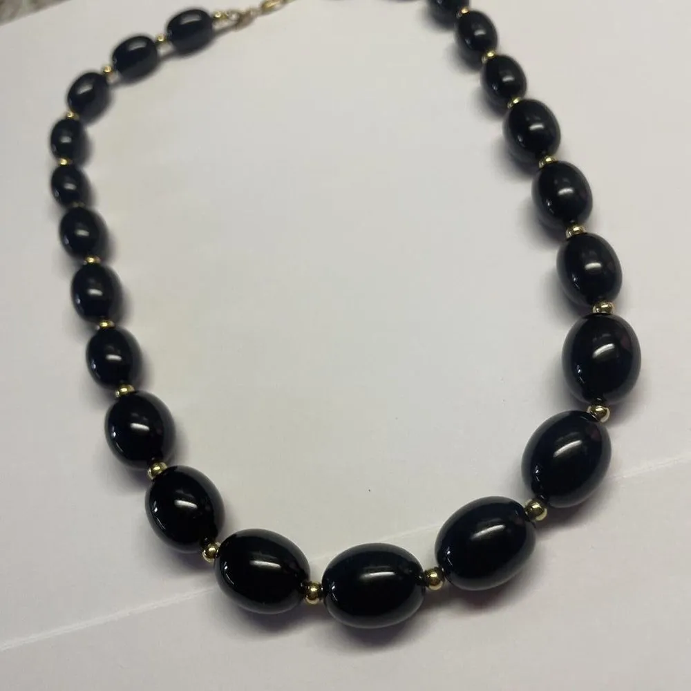 Signed Monet Necklace Gold Tone Thick Black Bead - Beaded - Image 4