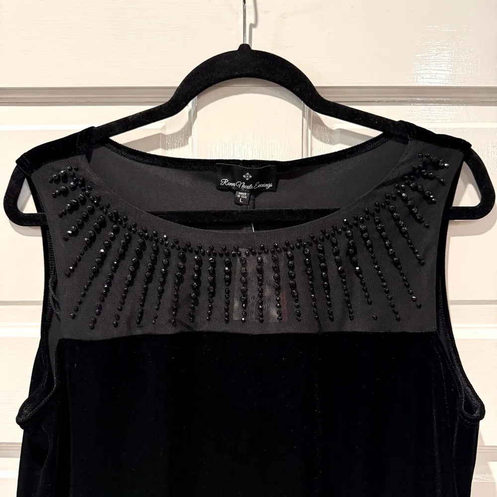Ronni Nicole Evenings Velvet Sequin Embellished Tank Top Black Size Large‎ NWT - Image 2