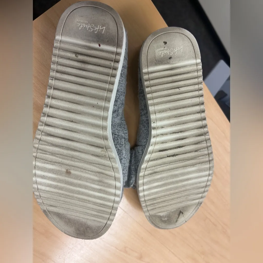 Life Stride Women's Knit Bow Flats in Gray - Image 2