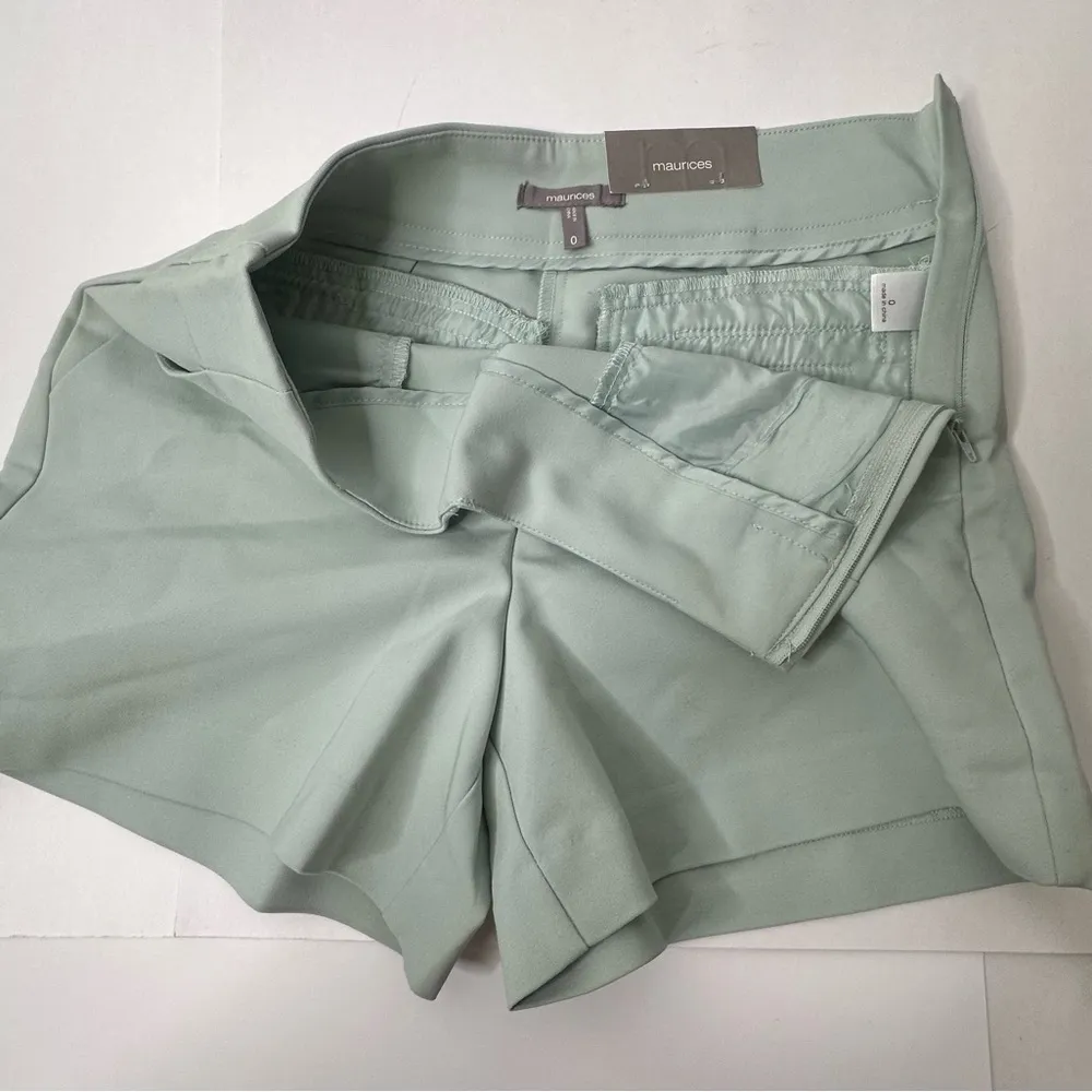 Maurices Shorts Women’s Size 0 Sage Green Side Zip Chic Preppy Classy Summer New - Image 10