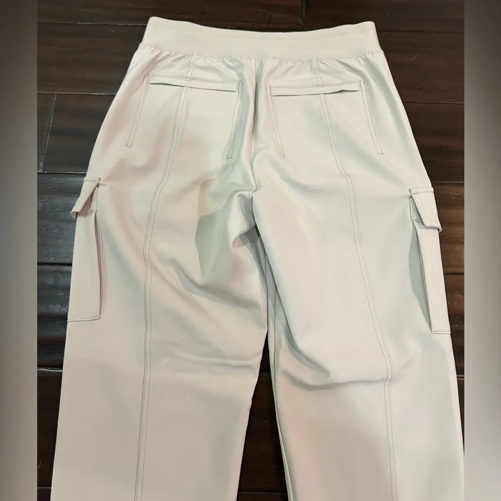 Athleta Endless High Rise Cargo Pants Abalone Size 4 - Image 4