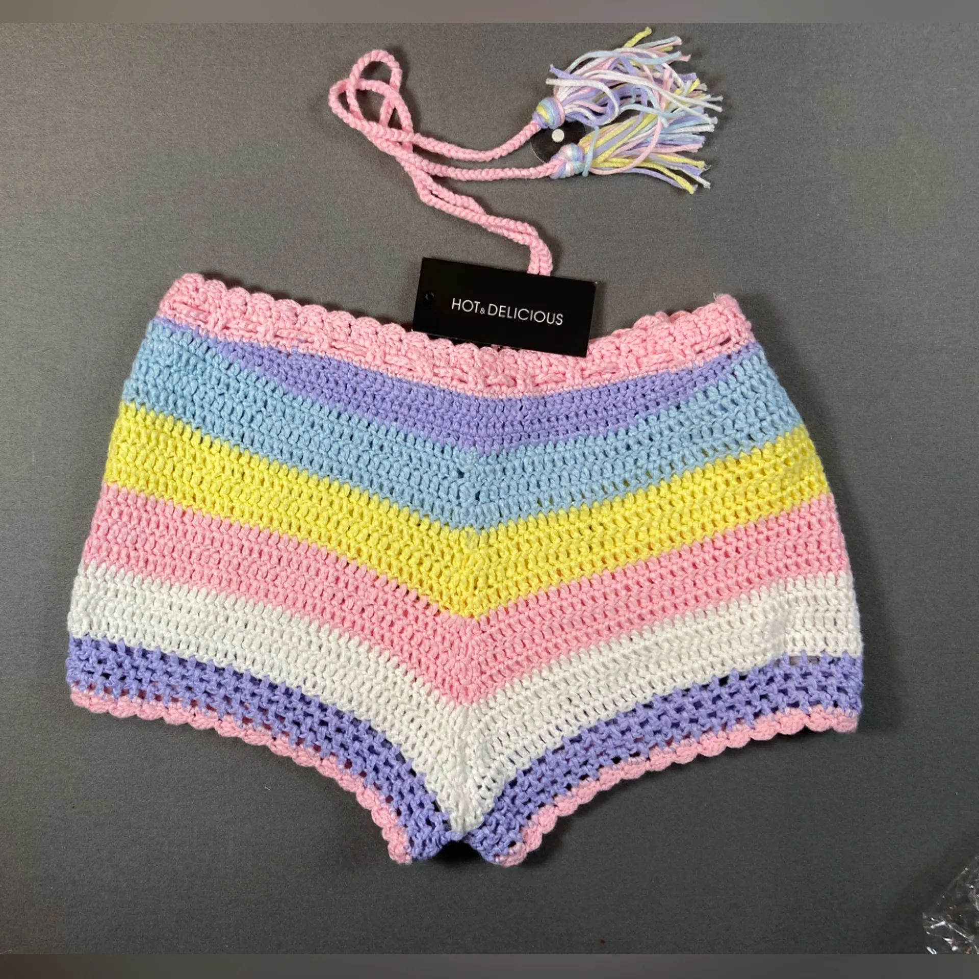 Hot & Delicious Crochet shorts or bathing suit bottoms size Small - Image 1