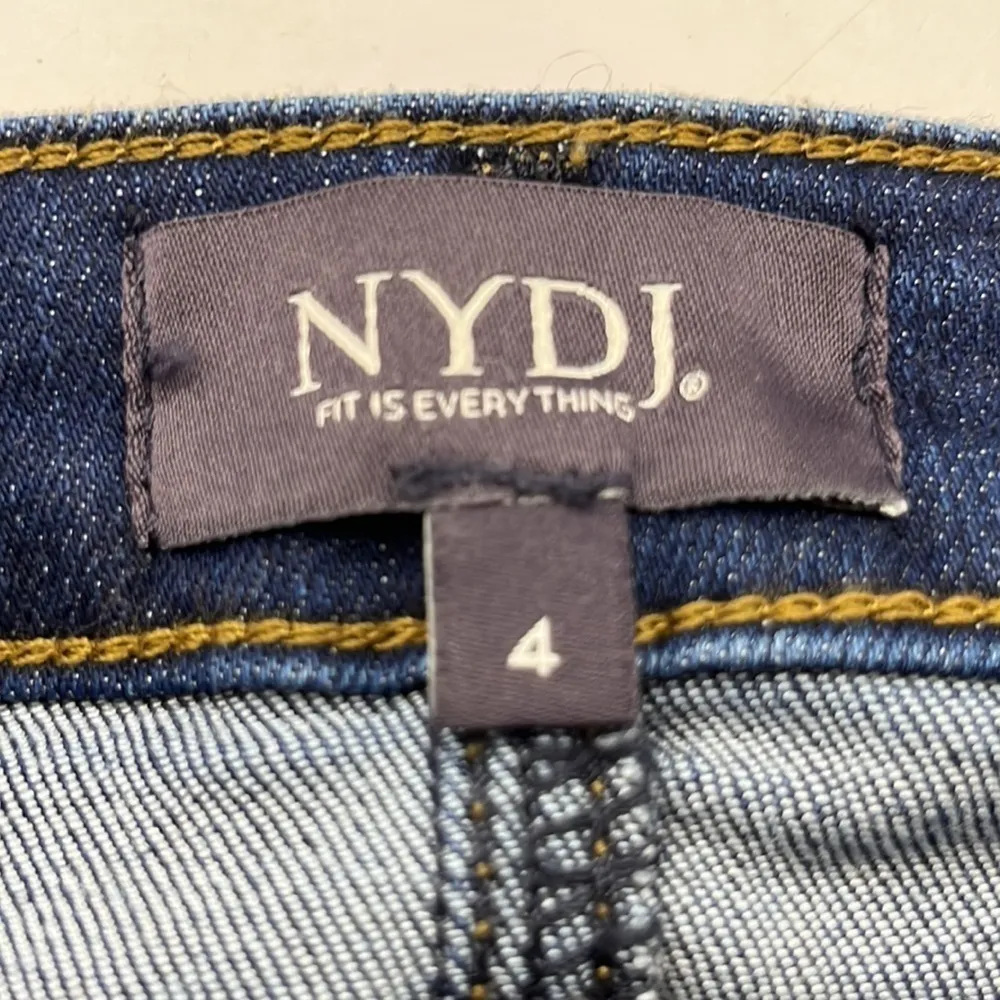 NYDJ Ami Skinny Size 4 - Image 8