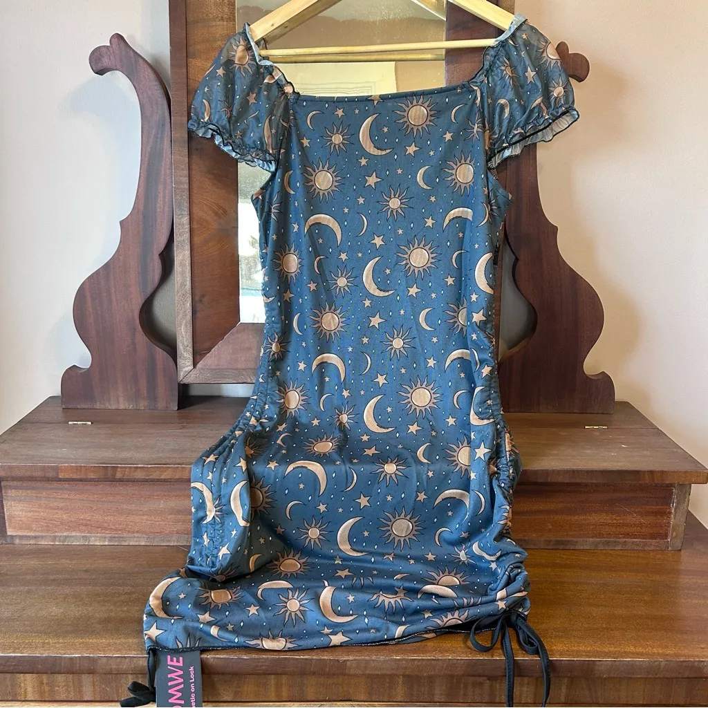 NWT Romwe Hippie Sun & Moon Graphic Drawstring Ruched Dress: Size MEDIUM - Image 5