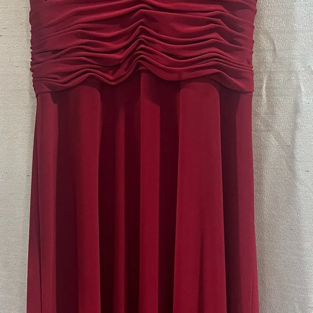 Jones wear dress - Image 2