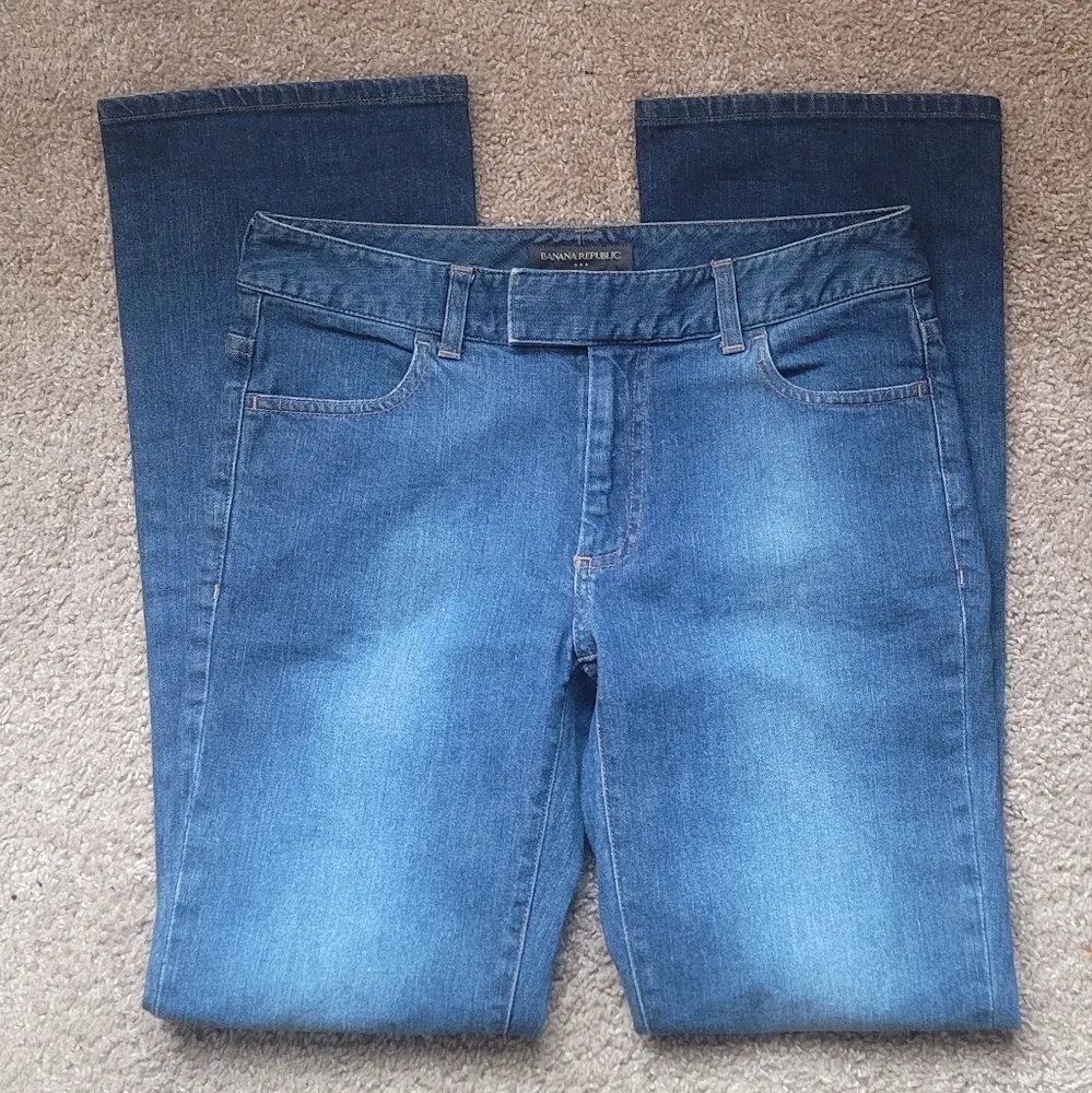 Banana Republic Women's Straight Leg Jeans 8 - Image 3