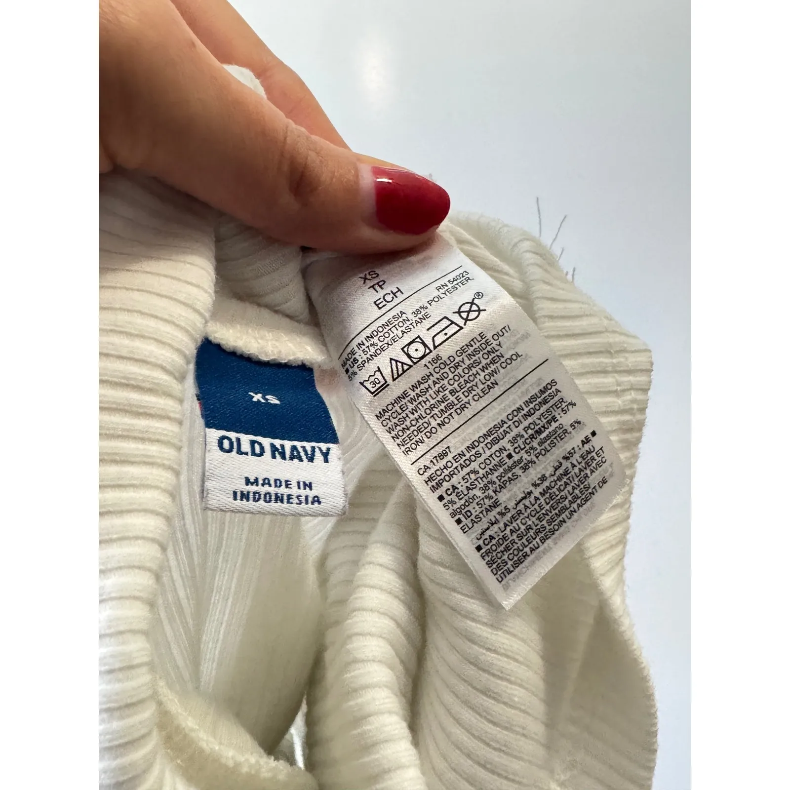 Old Navy Ribbed Turtleneck Long‎ Sleeve Top Basic Layering White XS - Image 4