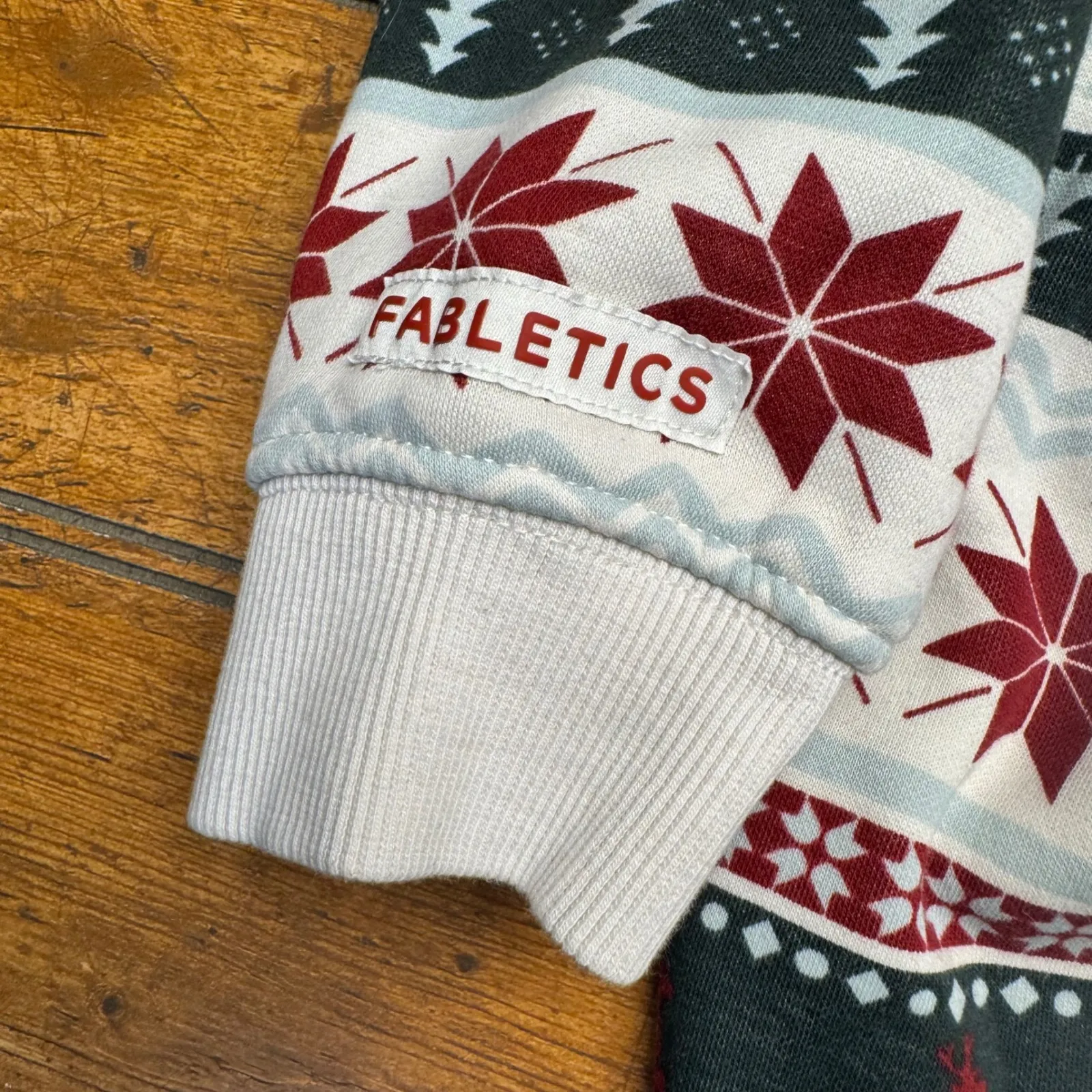 Fabletics Women's Holiday Fair Isle Pajama Onesie Hoodie Full Zip XL - Image 2