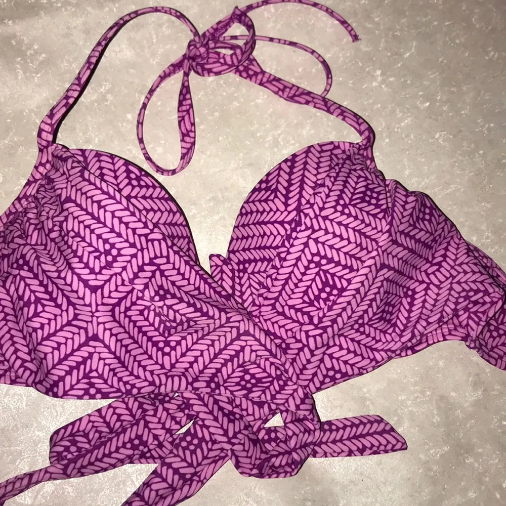 32DD- Victorias Secret Berry  The Wrap Halter SWIM - Image 4