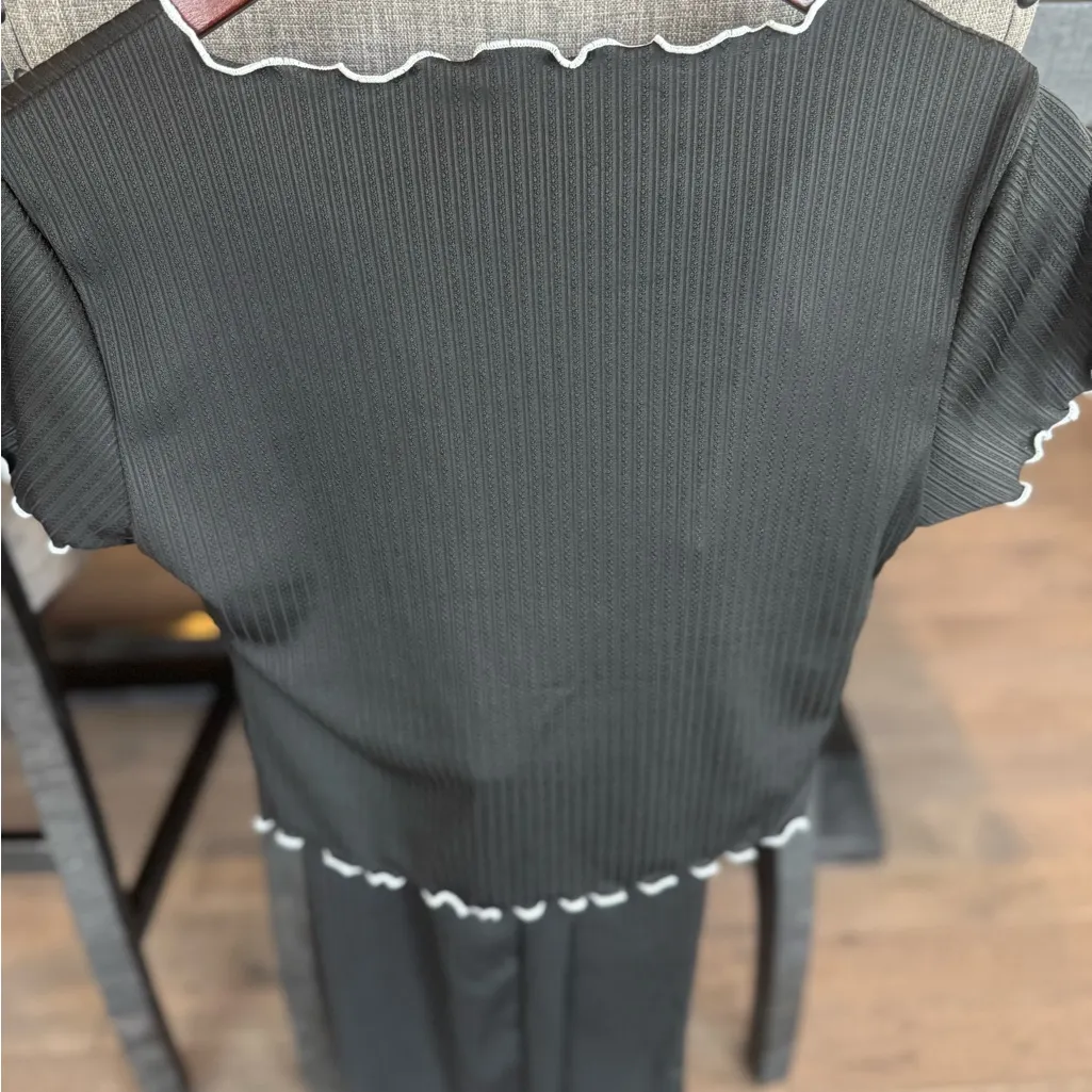 Black Women's Sleepwear Set - Image 3