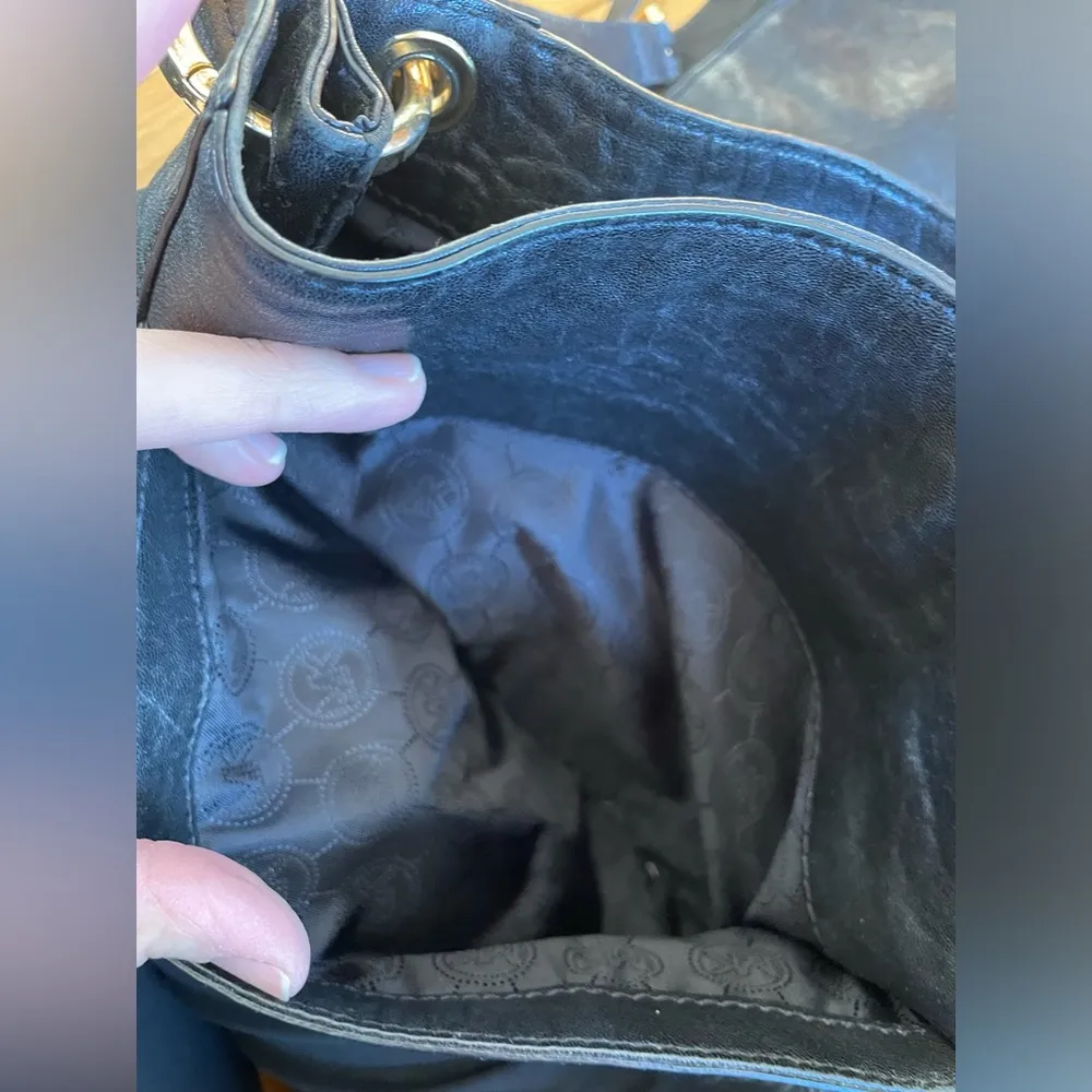 Michael Kors Purse crossbody - Image 5