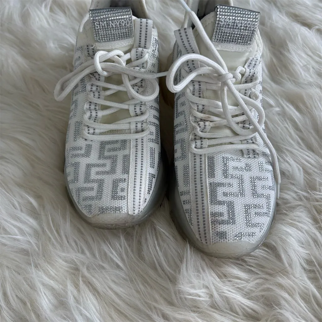 Steve Madden Women's Maxima Sneakers‎ White Rhinestone Size 8.5 - Image 2