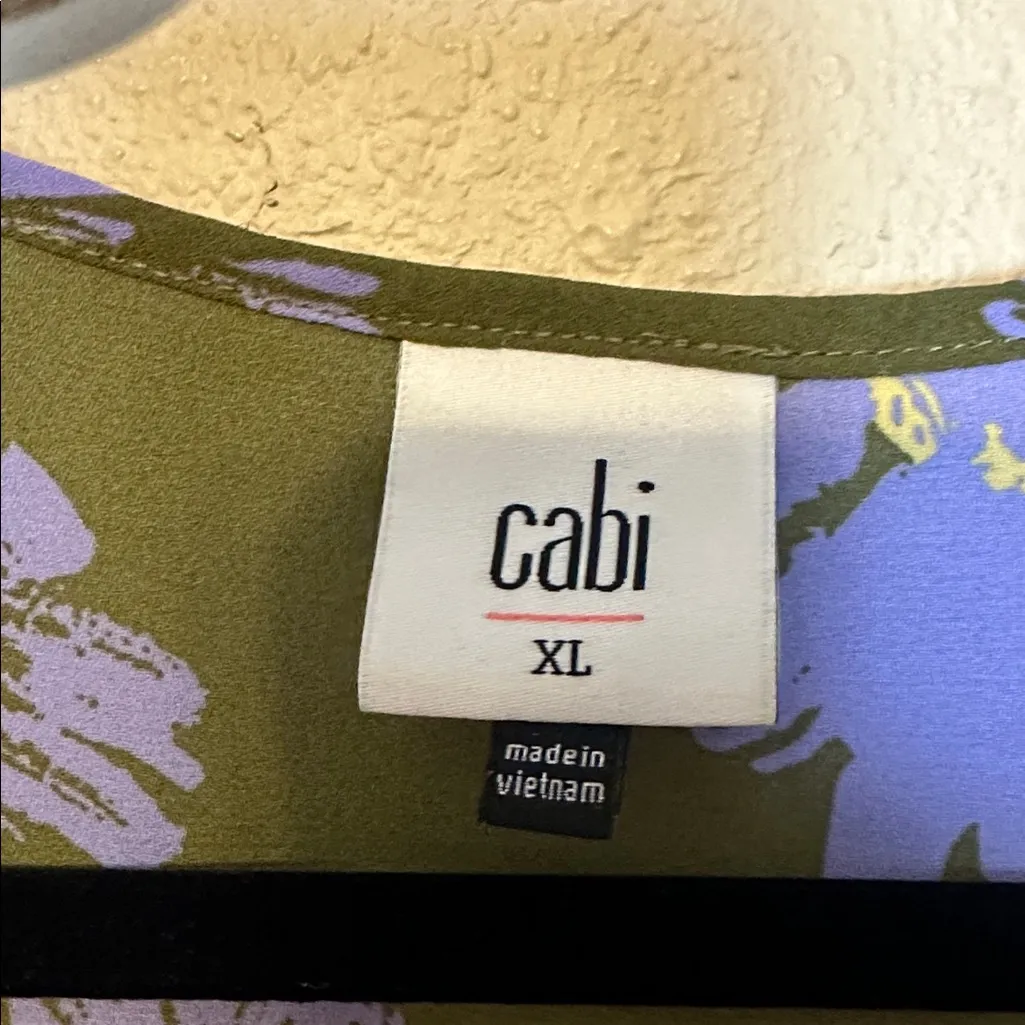 Cabi 4184 Celebrity Top Size XL - Image 5