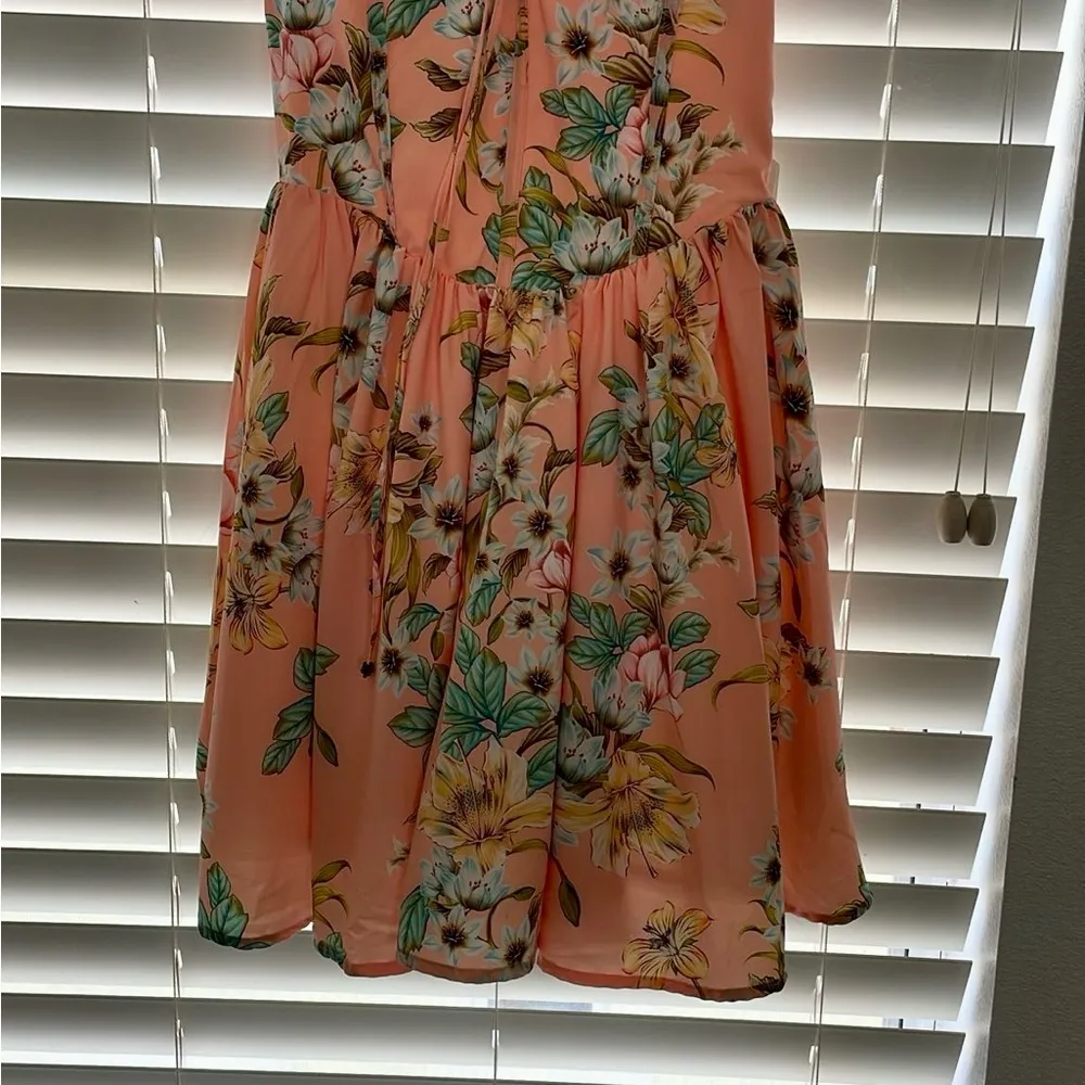Agua Bendita Peach Floral Mini Dress, Size S-
Made in Colombia - Image 8